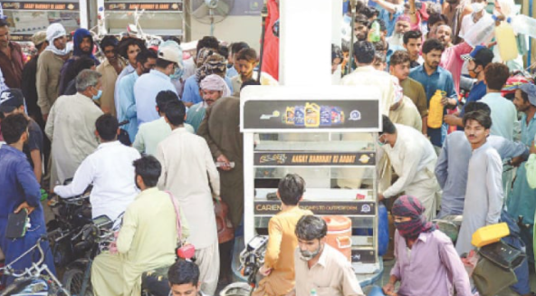 Nadeem Babar, Secretary removed on petrol crisis