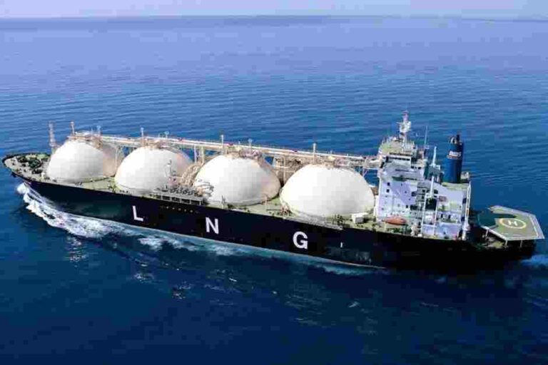 PLL awards LNG contract at record high price of $30.6 per mmbtu