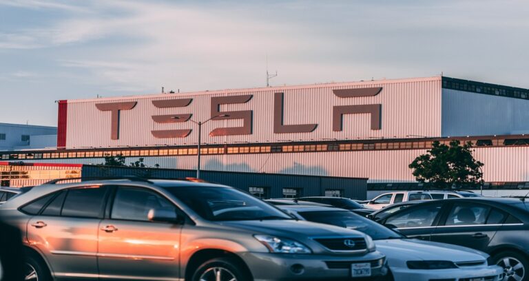 Tesla cars: Company net income exceeds $1b