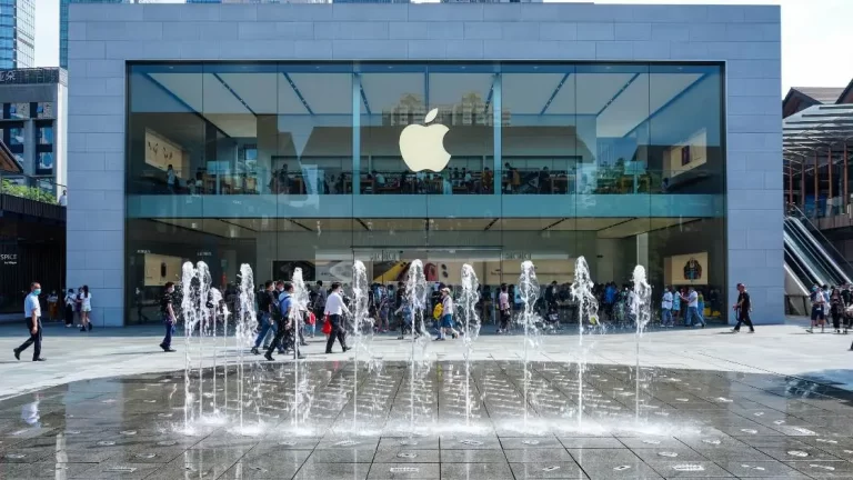 Apple Shares Witness Sharp Decline after China Ban