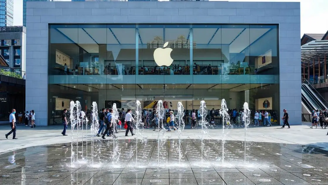 Apple Shares Witness Sharp Decline