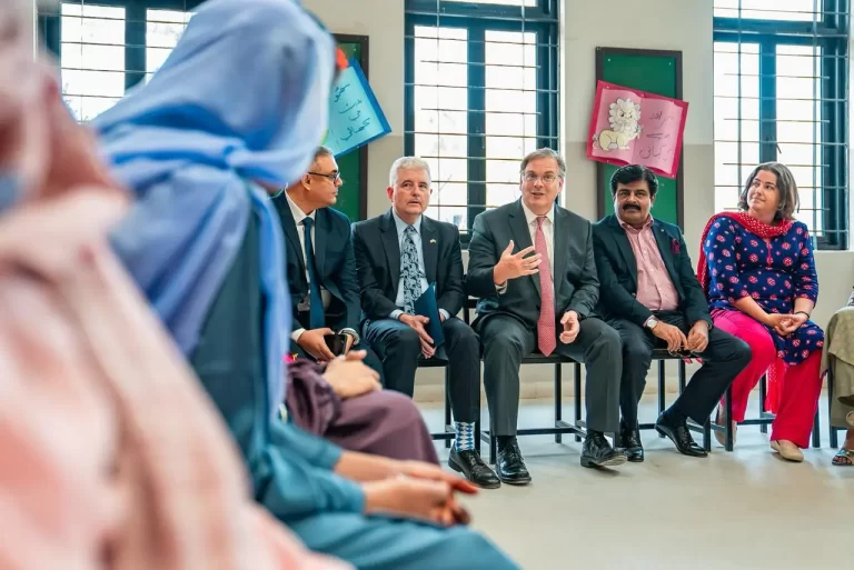 U.S Completes $159.2M Sindh Basic Education Program