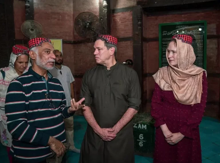 U.S. Deputy Chief of Mission’s Visit to South Punjab Highlights U.S. Support for Cultural Preservation in Pakistan