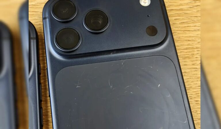iPhone 17 Buyers Raise Early Scratch Concerns