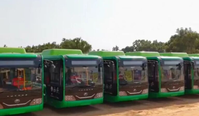 Lahore Electric Bus Network to Grow Next Month