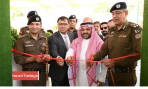 Retail Station with Recycled Plastic