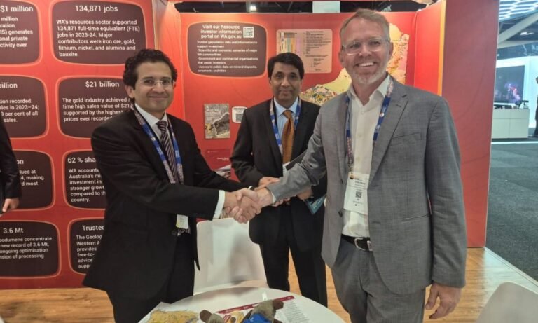 Pakistan Invites Australian Firms to invest in Mining