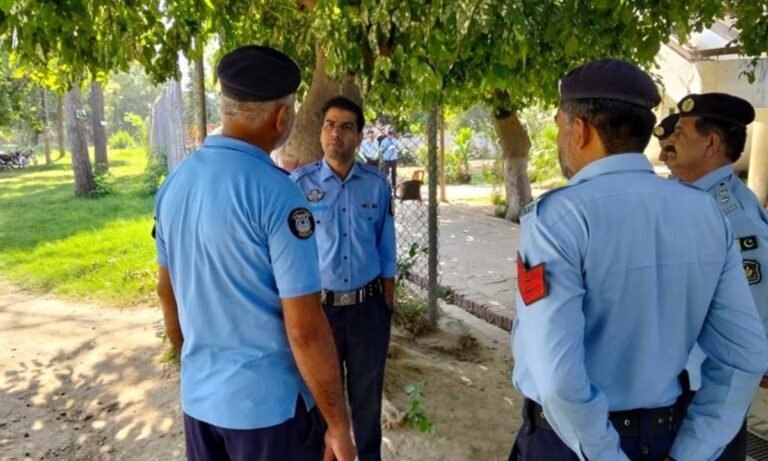 Police Officer Shot Himself During Pak vs SA Security Duty