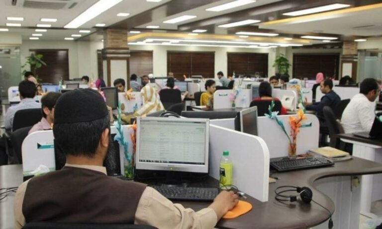 KP Govt Halts Recruitment and Transfers Temporarily