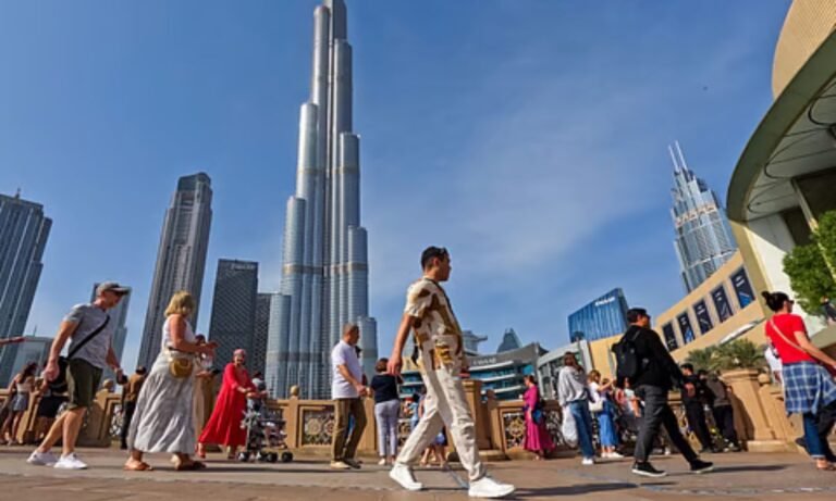UAE Visit Visa Monthly Income Rules Announced