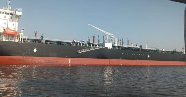 Slow sugar offloading chokes Karachi port operations