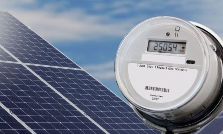 New Fixed Charges Spark Tension Over Net Metering