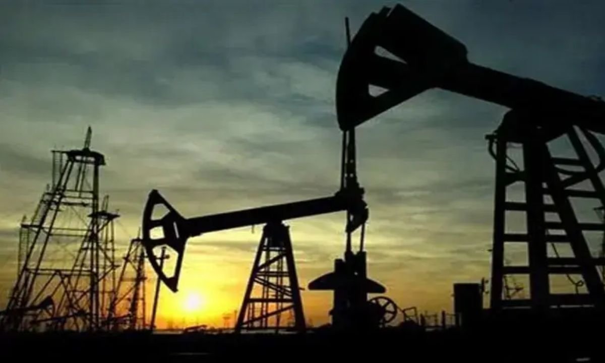 OPEC Oil Production Hits Lowest Since 2000 Amid Middle East Tensions - NewzTodays