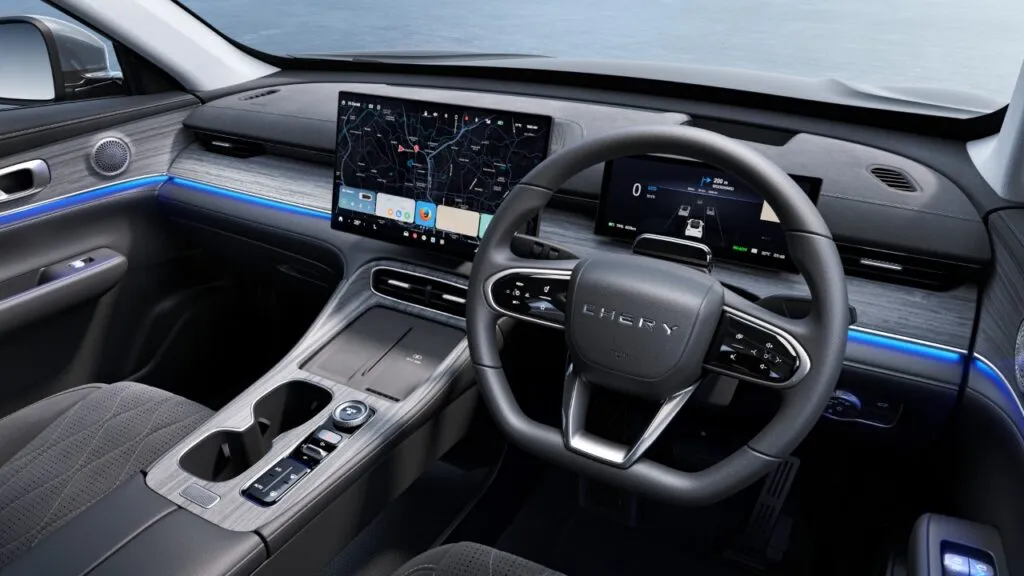 Tiggo 8 PHEV in April’26