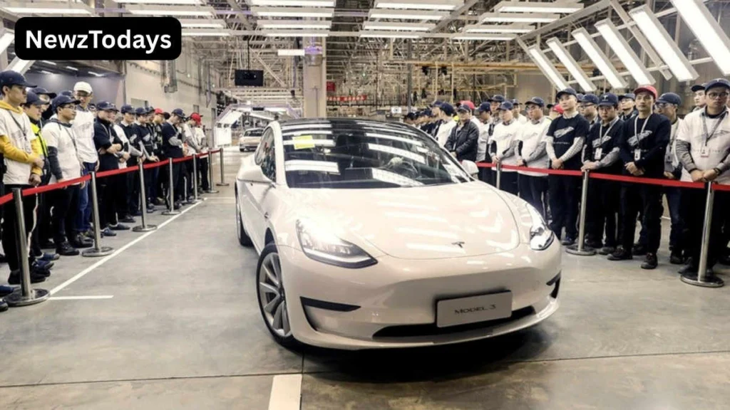 China Sees Auto Exports Soar Amid Domestic Sales Drop
