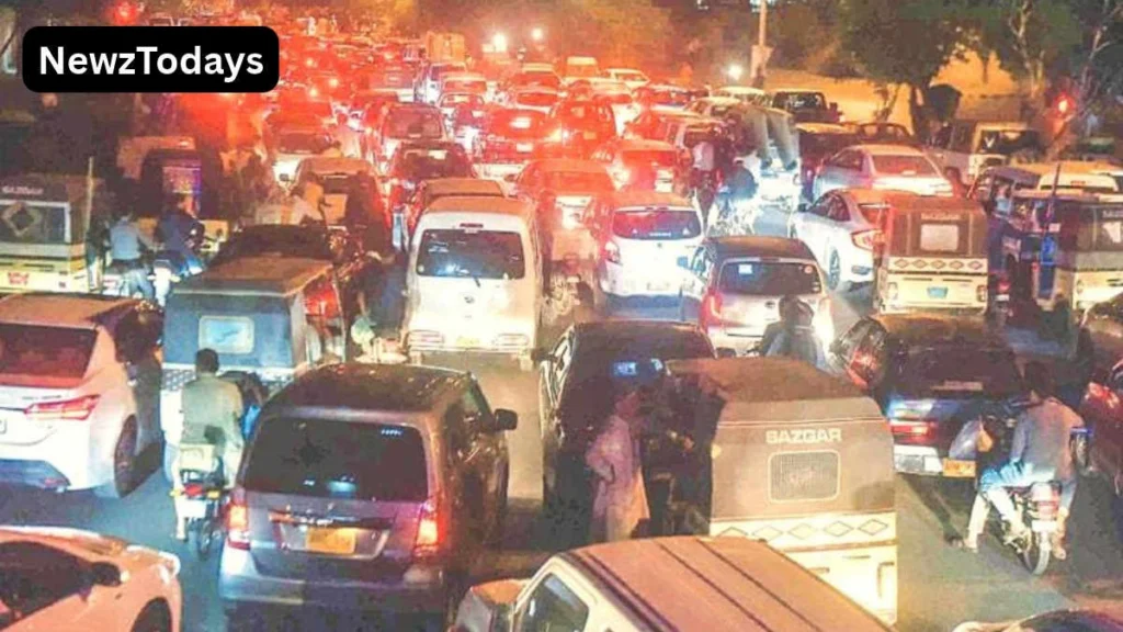 Severe Traffic Congestion Hits Safoora Chowrangi Karachi